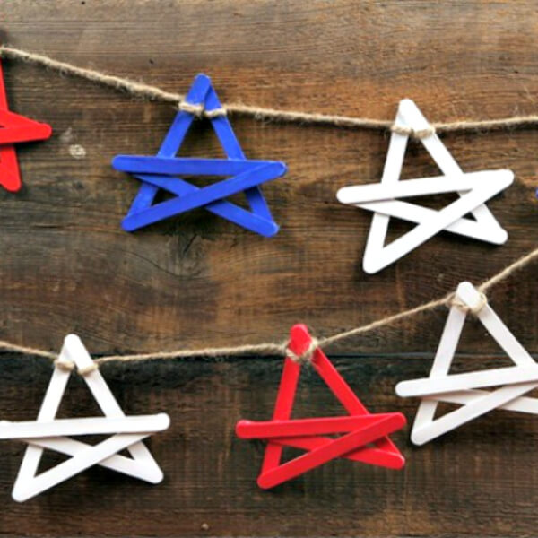 Recycled Star Garland Hanging Craft Using Popsicle Sticks & String - Designs and Projects with Popsicle Sticks 