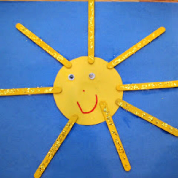 Super Easy Popsicle Sticks Sunshine Craft Using Yellow Paper, Gold Glitter, Red Marker & Googly Eyes - Crafting with Popsicle Sticks 