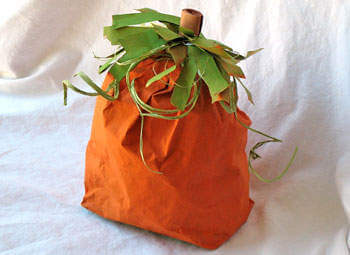 Adorable Paper Bag Pumpkin Decoration Craft For Halloween Parties - Crafting with Halloween Bags Made of Paper