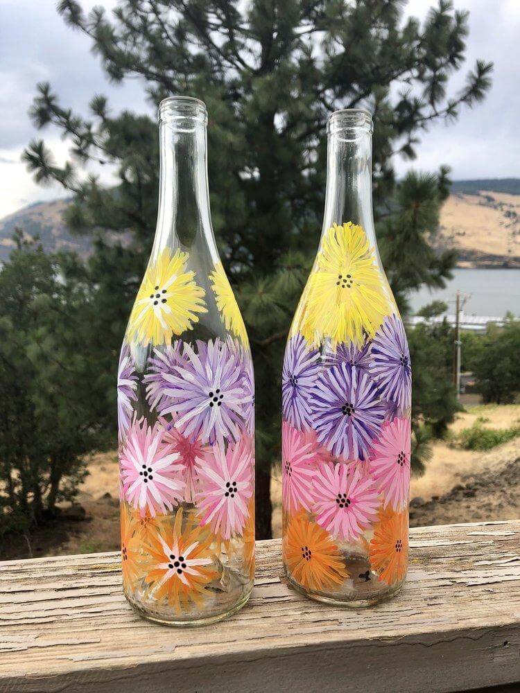 Beautiful & Colorful Flower Painting On Water Bottle - Clever approaches to embellishing bottles.