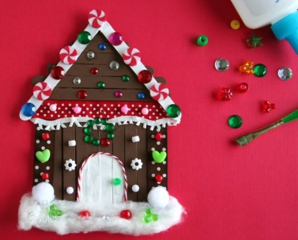 Beautiful Gingerbread House Decoration Craft With Popsicle Stick & Decor Material - Enjoyable Popsicle Stick Projects for Kids This Winter - Christmas Crafts 