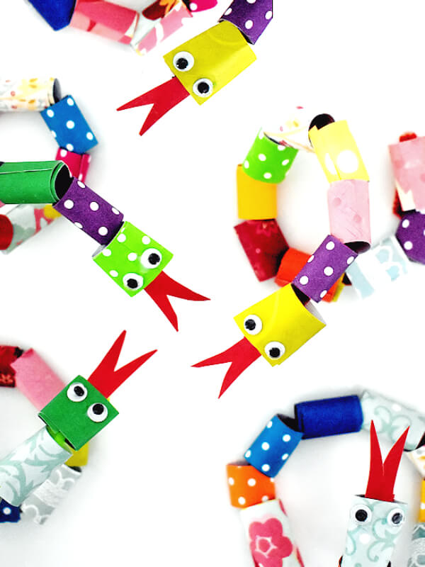 Colorful Rolled Paper Snake Craft For Kids Using Pipe Cleaners & Googly Eyes - Make the Most of Your Free Time with Kids Through Snake Crafts 