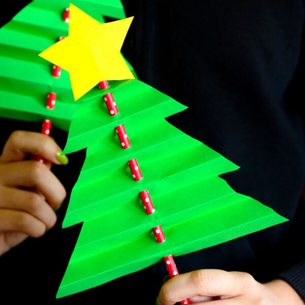 DIY Accordion Paper Christmas Tree Craft Template With Straw - Self-made Christmas Tree Concepts
