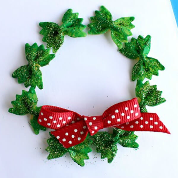 DIY Bow Tie Noodle Wreath Card Craft Idea For Christmas Using Glitter, Red Ribbon & Green Paint - Making your own Christmas Wreath