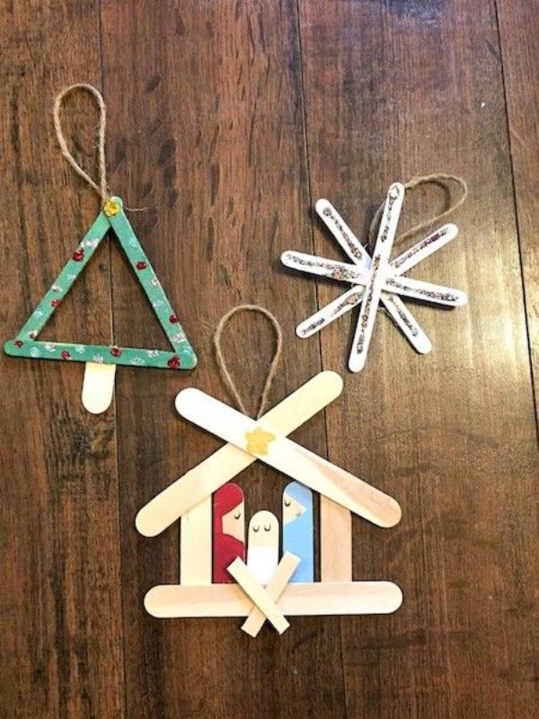 DIY Christmas Ornament Craft Using Popsicle Sticks - Simple Winter Projects with Popsicle Sticks for Children - Holiday Crafts
