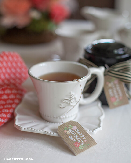 DIY Printable Tea Tags Gift Idea For Mother's Day - Special presents for Mother's Day