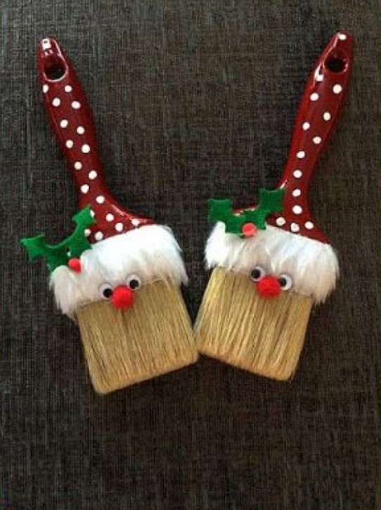 Easy & Fun Paint Brush Decorate in Santa Claus Character - Crafting Gifts For Christmas to Sell 