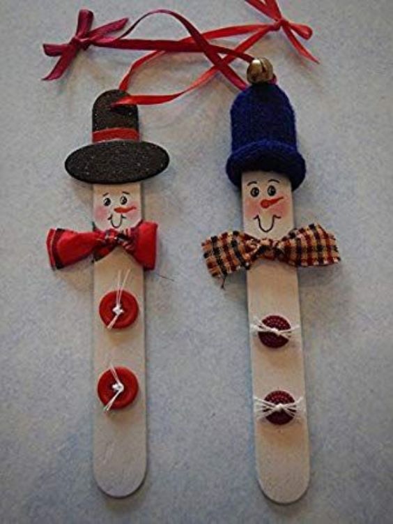Easy Popsicle Sticks Hanging Crafts For Christmas Tree - Designing Arts and Crafts to Sell During the Christmas Period 