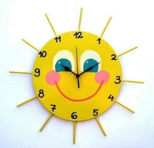 Easy Sun Clock Decoration Craft For Classroom - Designing a Clock Craft To Instruct Kids On Reading Time