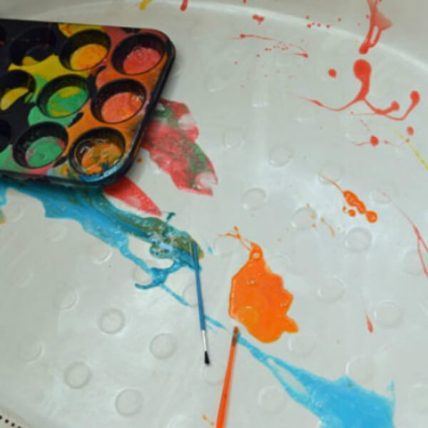 Easy To Make Bubble Bathtub Paint Activity Using Cornstarch & Food Coloring - Suggesting innovative paint pairings for kids