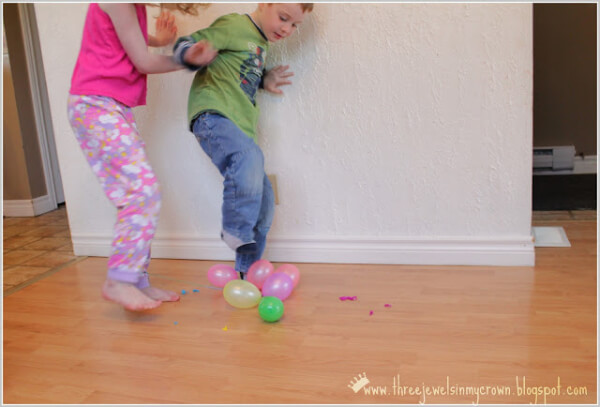 Entertaining Balloon Poping Game Idea For Indoor Activity - Exciting Balloon Games For Indoor Use By Preschoolers