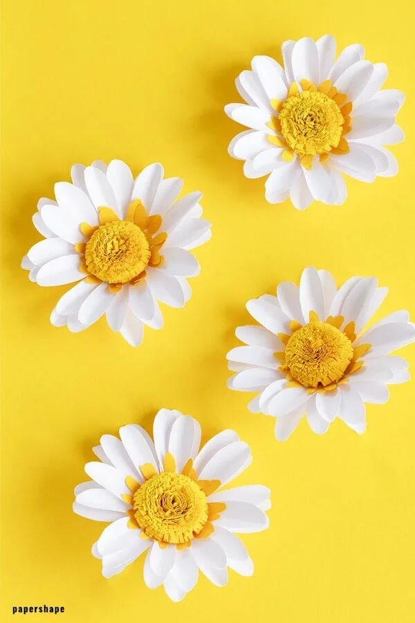 Gorgeous Daisies Flower Spring Craft Made With Yellow & White Paper - Crafting with paper for elderly people