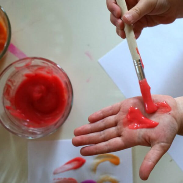 How To Make Fingerpaint Recipe Using Flour, Water & Food Coloring - Unconventional paint combination ideas for children
