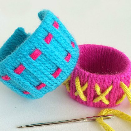 How To Make Friendship Bracelet Using Yarn & Cardboard Tubes - Designing Home-made Friendship Bracelets for Friendship Day