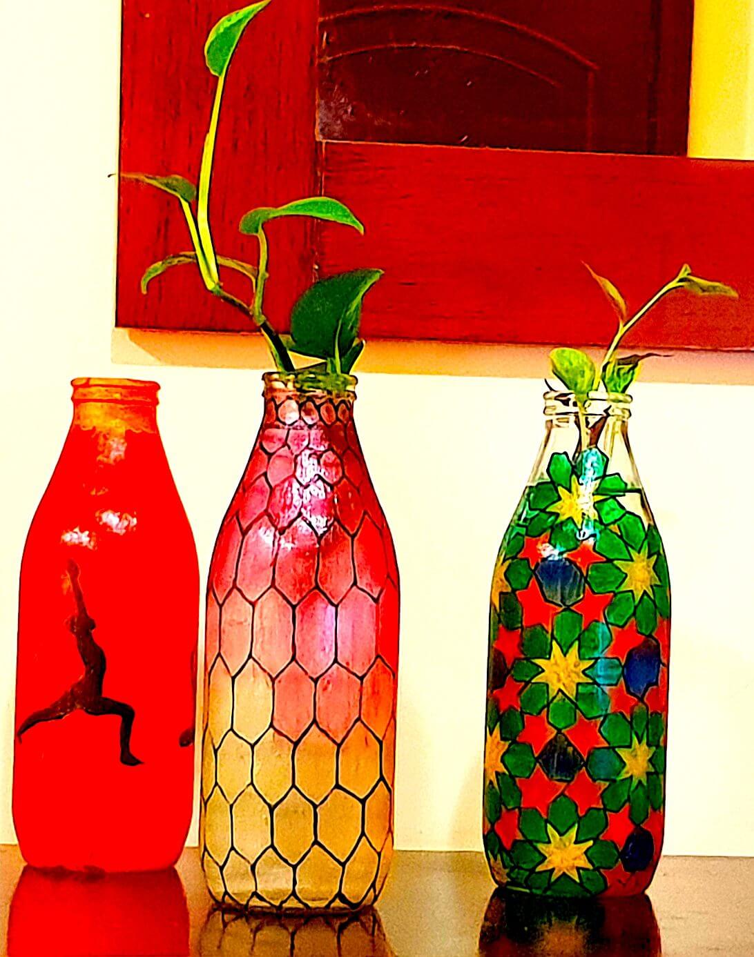 Innovative Glass Bottle Painting Art Idea For Kids - Easy Bottle Painting Concepts