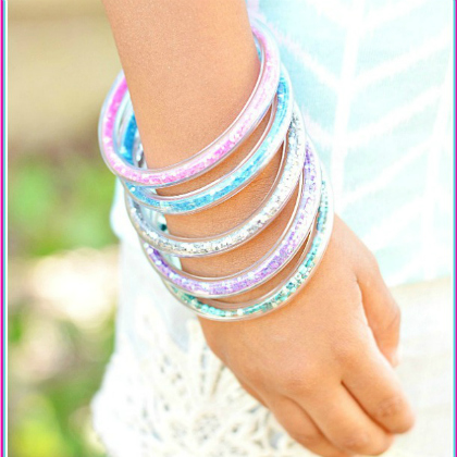 Innovative Glitter Vinyl Tube Bracelets Craft For Girls - Building Friendship Bracelets out of your own materials for Friendship Day.