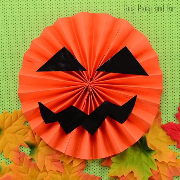 Jack O’Lantern Pumpkin Decoration Craft For Halloween Using Paper - Inventive Pumpkin Art for Kids 