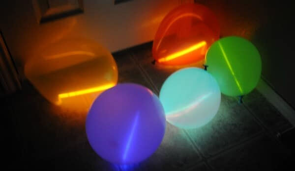 Make It Glow In The Dark With Balloon & Glow Sticks - Exciting games indoors with balloons for little ones