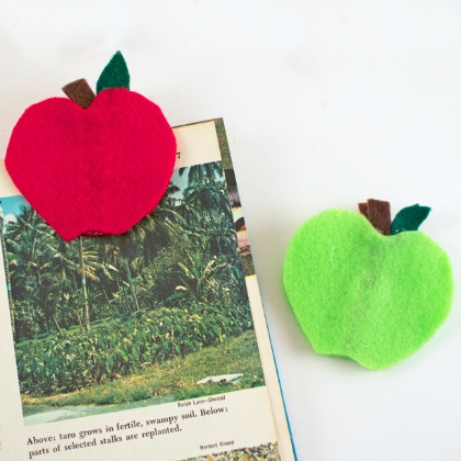 Make Your Own Felt Apple Bookmark Craft Activity With Printable Template - Creative Apple Crafts for Harvest Festivals & the Fall
