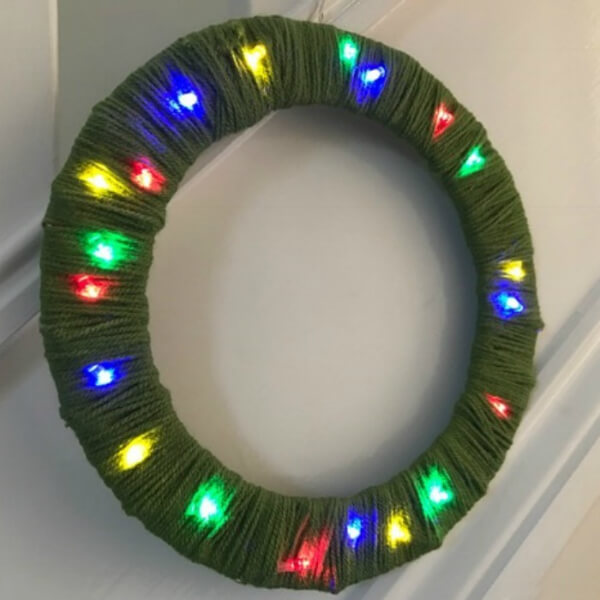 Pretty Light & Yarn Christmas Wreath Decoration Craft For Home - Designing a Christmas Wreath