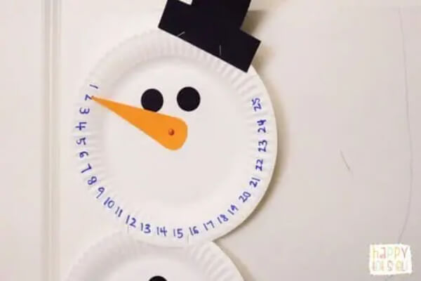 Pretty Paper Plate Christmas Countdown Craft Idea In Snowman Shape -, Make a Simple Snowman with a Paper Plate - Winter Arts and Crafts for the Little Ones