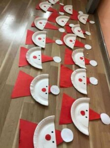 Quick & Simple Paper Plate Santa Craft For Preschoolers