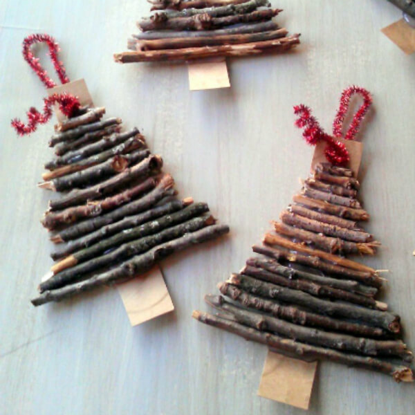 Rustic Twig Christmas Tree Ornaments Craft With Cardboard & Pipe Cleaners - Crafting Christmas Ornaments for Children