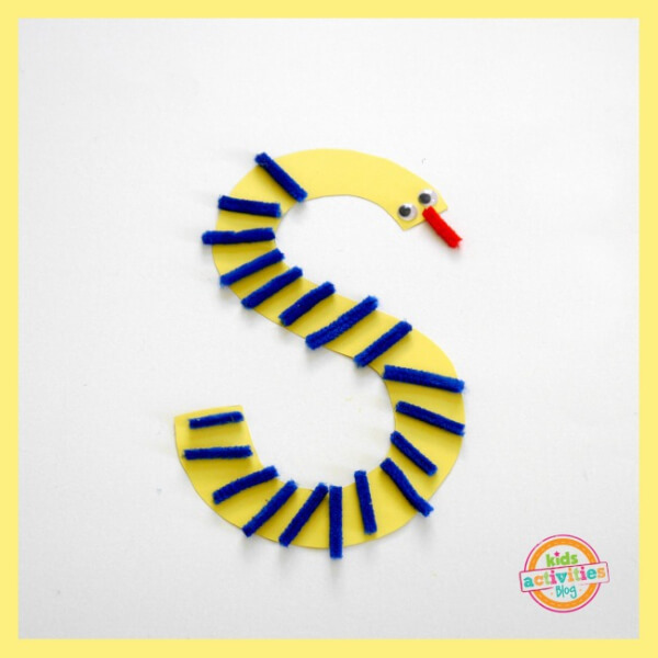S is For Snake Letter Craft Activity For Preschoolers Using Paper, Pipe Cleaners & Googly Eyes - Create Fun and Exciting Snake Crafts with Kids