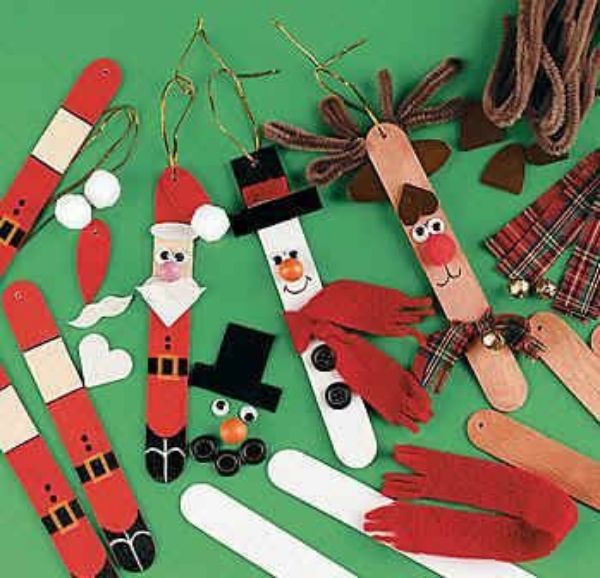Santa, Snowman, Reindeer - Easy Puppet Craft Idea For Kids - Simple Holiday Fun with Popsicle Sticks for Kids - Winter Crafts