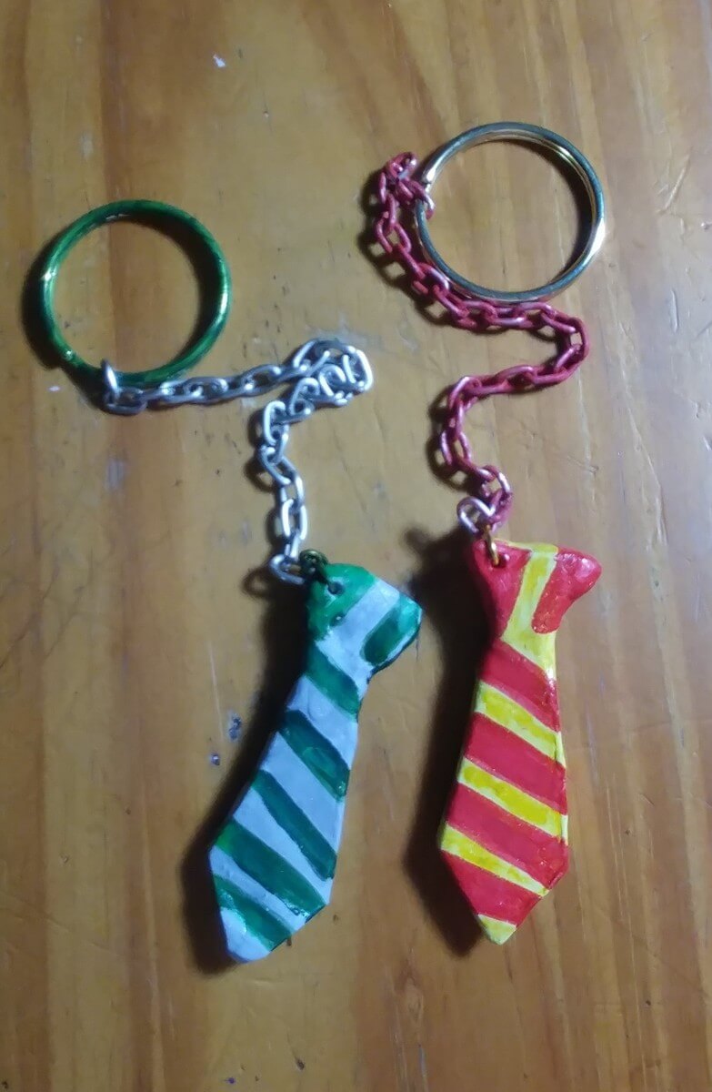 Simple Harry Potter Keychain Craft With Polymer Clay, Jewelry Chain & Key Ring - Constructing Harry Potter Polymer Clay Projects for Children
