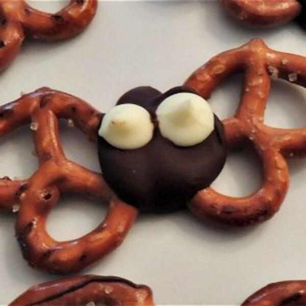 Tasty Pretzel Bats Halloween Snack Recipe With Chocolate Covered - Utilizing Art and Crafts for Preschoolers at Halloween