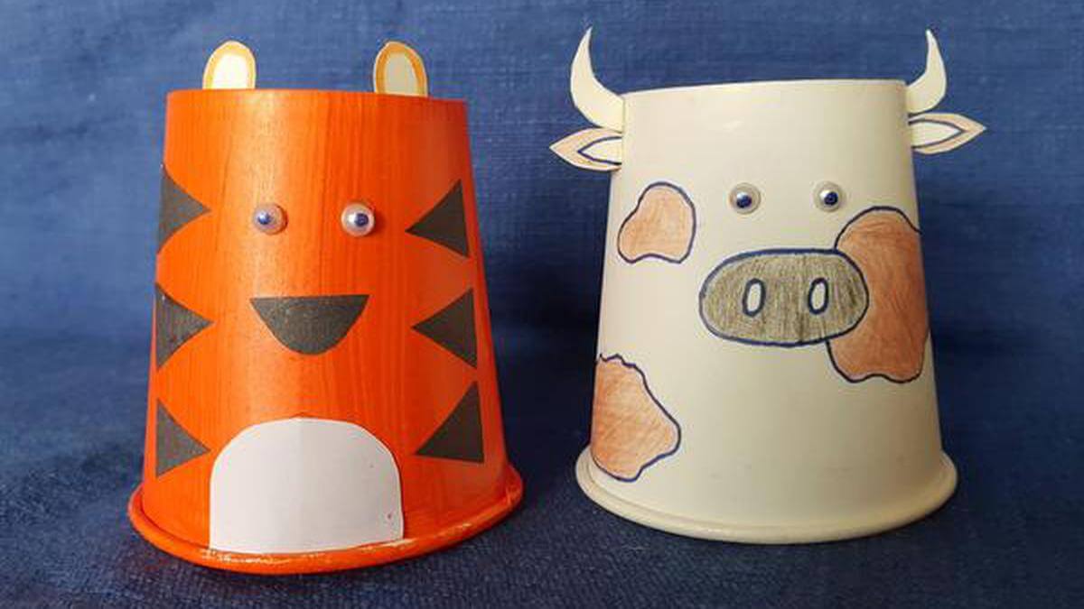 Tiger And Cow Paper Cup Miniature Crafts For Kindergartners - Easy Miniature Paper Cup Art