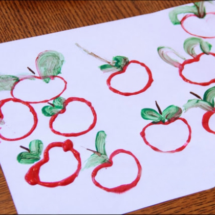 Very Easy Apple Stamps Art Activity For Toddlers Using Paper Roll, & Paints - Apple Crafting Ideas for Harvest & Fall Celebrations