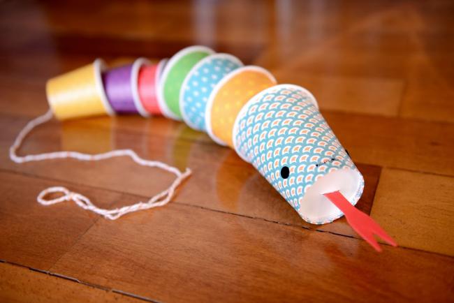 Very Simple Snake Craft Idea Using Recycled Disposable Cups - Uses for Throwaway Cups with Youngsters