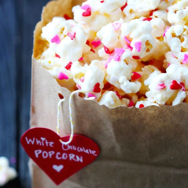 Very Simple White Chocolate Popcorn Snack Idea On Valentine's Parties For Kids - Snack Ideas for a Valentine's Day Party for Kids 
