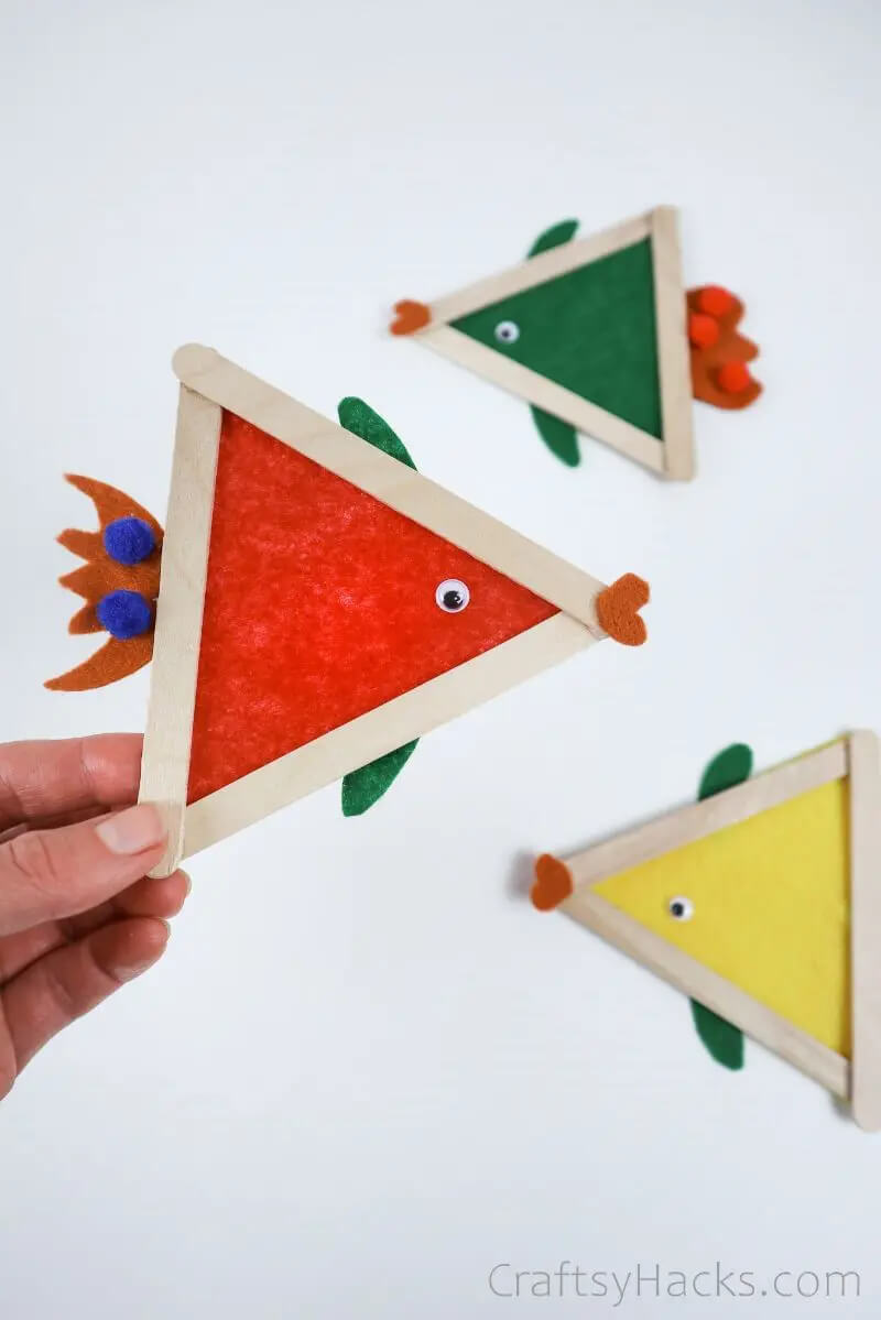 Cute Fish Craft Project Made With Popsicle Sticks, Felt Sheets, Googly Eyes & Pom Pom - Create a Fish Artwork with Popsicle Sticks 