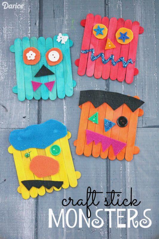 Cute Little Halloween Monster Craft With Decoration Materials - Assembling Monsters with Popsicle Sticks: Amusing Stick Toys