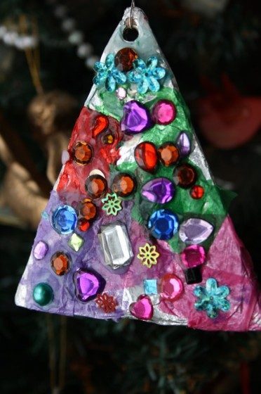 Handmade Christmas Tree Ornament Craft Using Tin Foil, Cardboard, Coloured Tissue Paper, & Mod Podge - Creative Projects for Kids Using Tin Foil