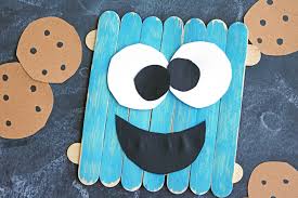 How To Make Cookie Monster Out Of Jumbo Popsicle Sticks, Paper Plate, Cardstock Papers & Paints - Crafting with Popsicle Sticks: Enjoyable Wooden Stick Toys