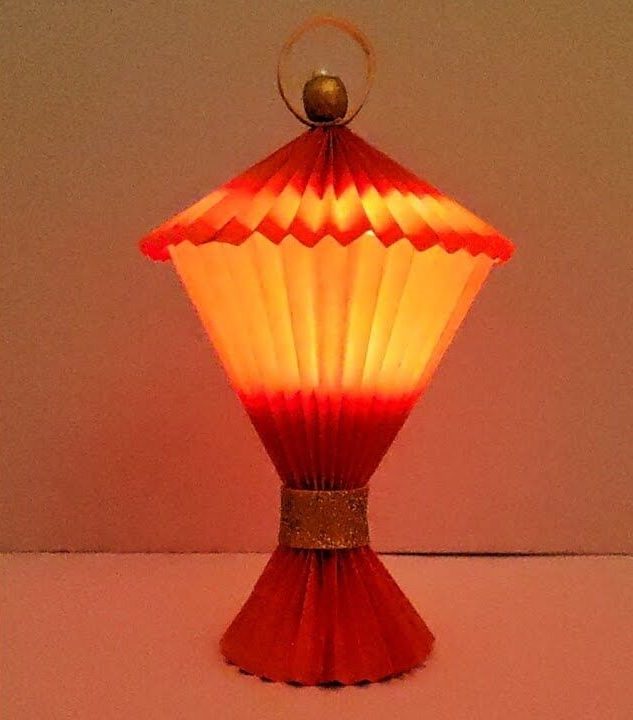Lovely Glowing Lantern Decoration Craft For Diwali - Constructing Paper Lanterns Conveniently For Diwali & Christmas