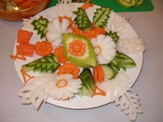 Pretty Food Garnishing Style Decoration Idea For Parties-Enhancing Cuisine for Celebratory Gatherings