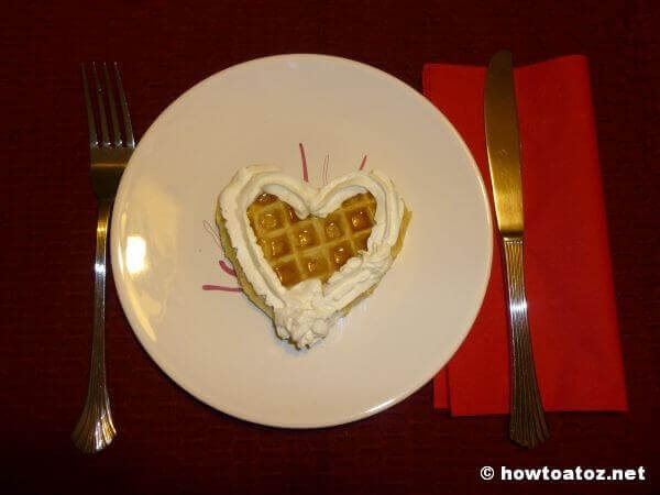 Sweet & Tasty Waffles Decoration Idea In Heart Shaped-Adorning Edibles for Special Gatherings