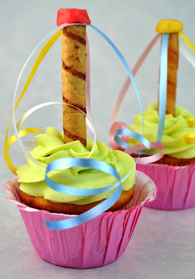 Tasty & Delicious Cupcake Gift Idea For May Day-May Day Crafts for Youngsters to Enjoy
