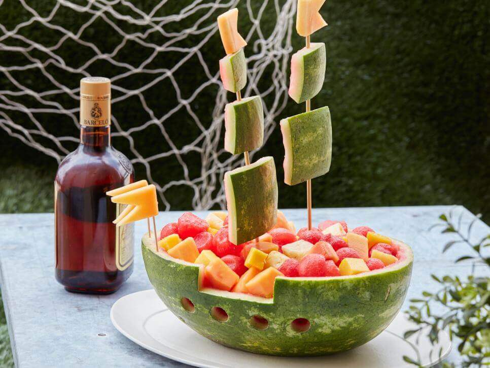 Watermelon Pirate Ship Carving Food Decoration Idea For Backyard Parties- Decor Ideas to Liven Up Meals 