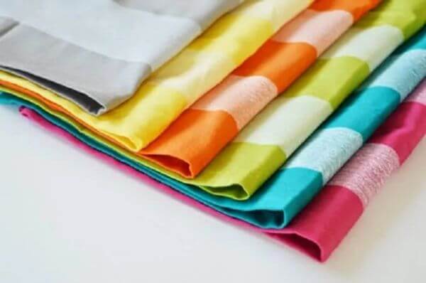 Easy To Make Colourful Stripe Napkins At Home