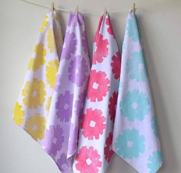 Learn To Make Hand Printed Fabric Napkins Ideas