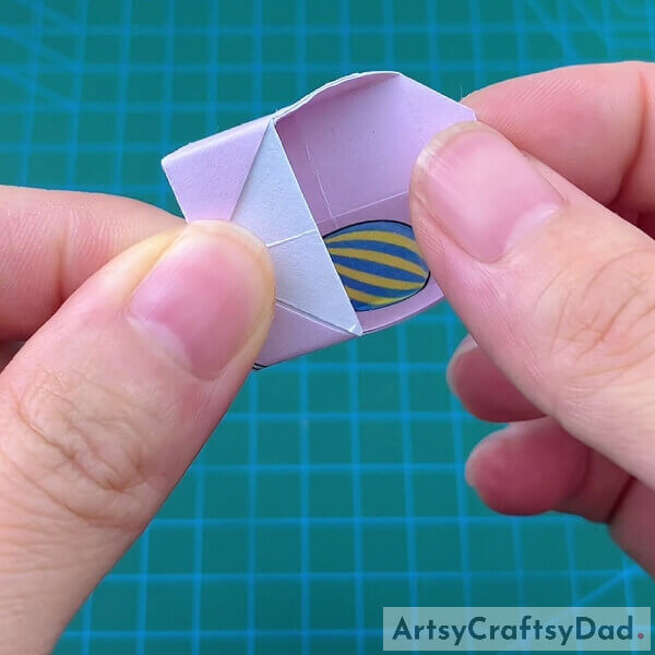 Folding The Pointed Part - Paper Crafts Tutorial For Kids - Making Flip Flop Origami 