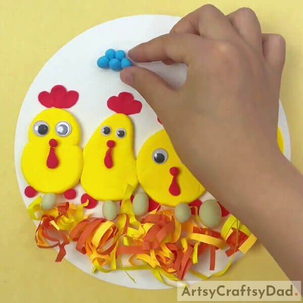 Making Clouds And Eggs- Learning How to Create a Nest with Hens and Eggs Using Clay and Paper
