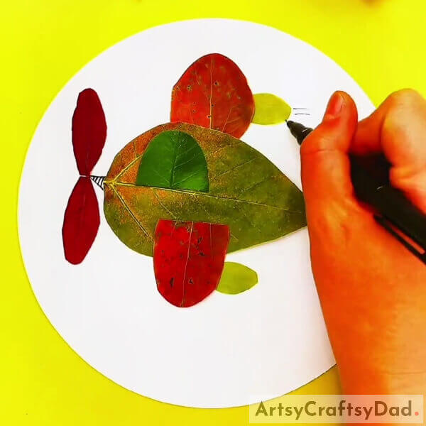 Making The Plane Look Like Flying In the Sky - Making a Leafy Airplane with the Help of Kids
