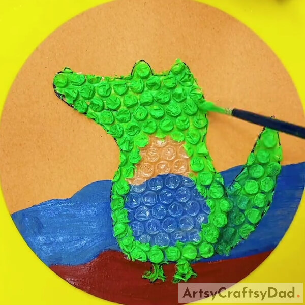 Painting the Bubbly Crocodile- How to Make a Crocodile Art Piece from Bubble Wrap